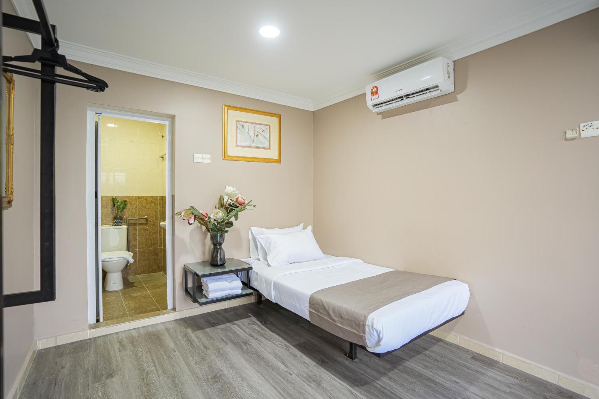 Hotel 28 Rapid Куала-Лумпур Экстерьер фото