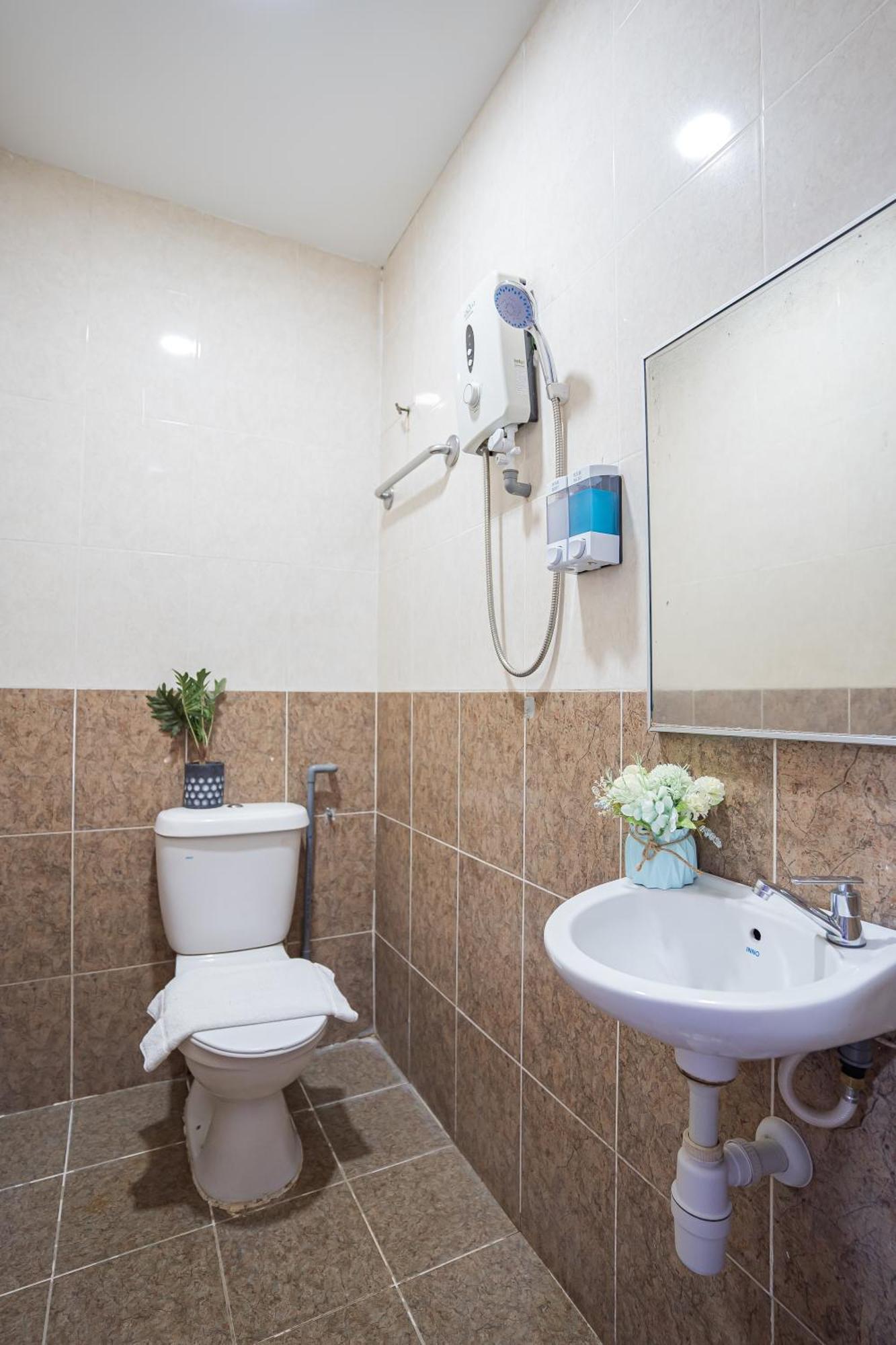 Hotel 28 Rapid Куала-Лумпур Экстерьер фото